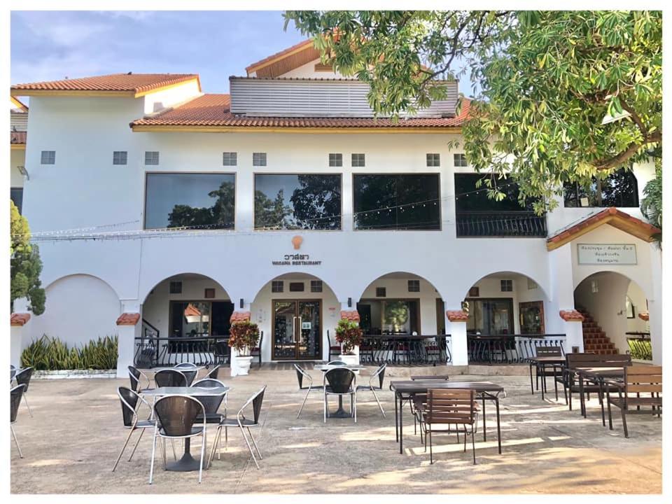 Dad D Resort By Lopburi Inn Resort Εξωτερικό φωτογραφία