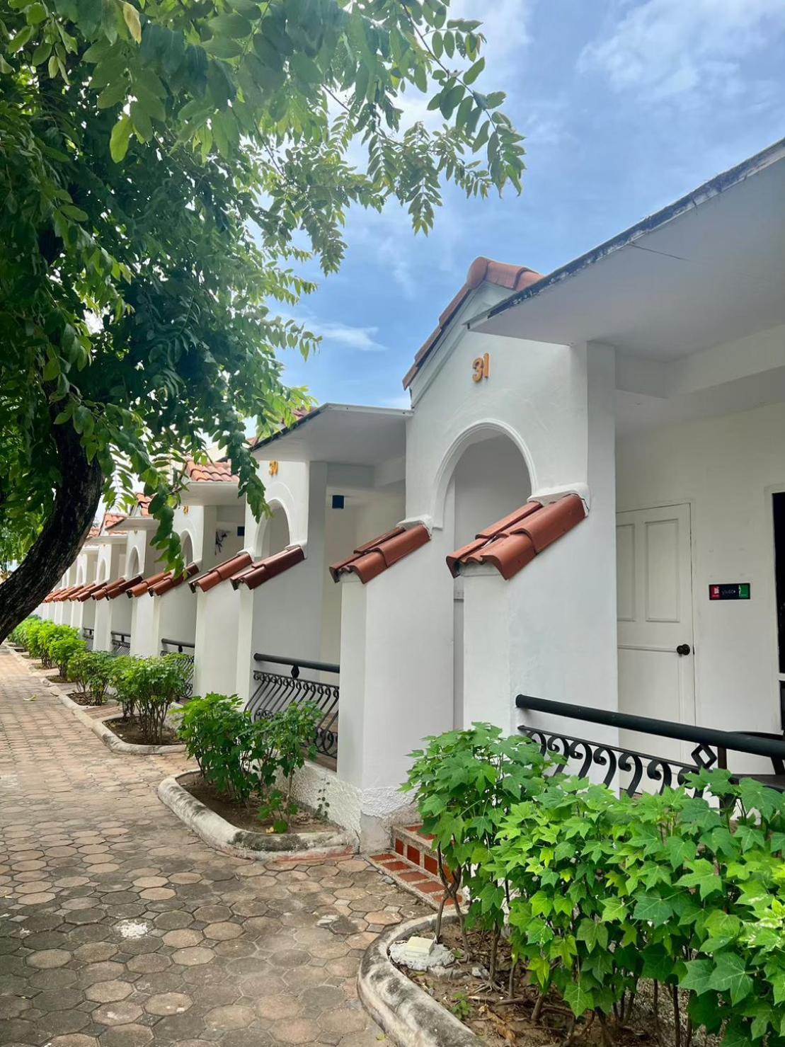 Dad D Resort By Lopburi Inn Resort Εξωτερικό φωτογραφία