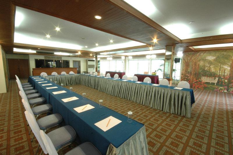 Dad D Resort By Lopburi Inn Resort Εξωτερικό φωτογραφία