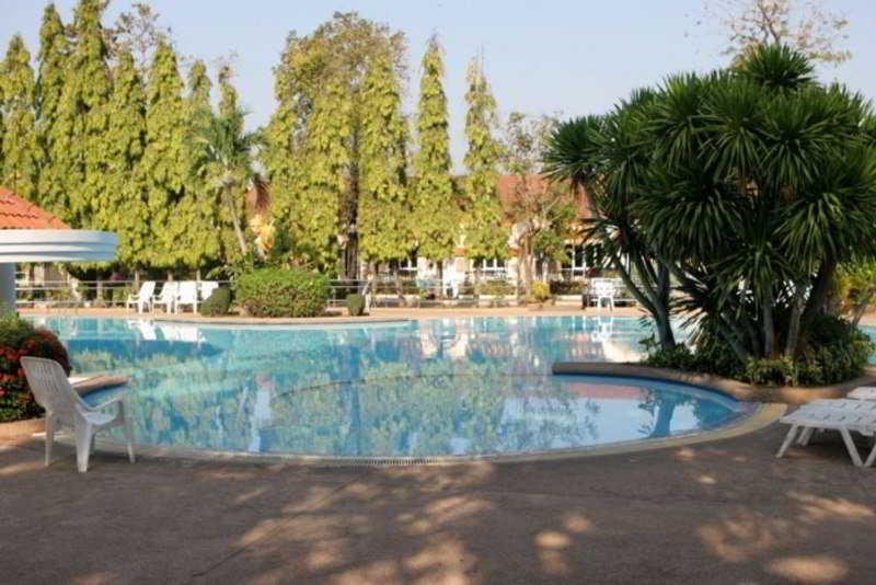 Dad D Resort By Lopburi Inn Resort Εξωτερικό φωτογραφία