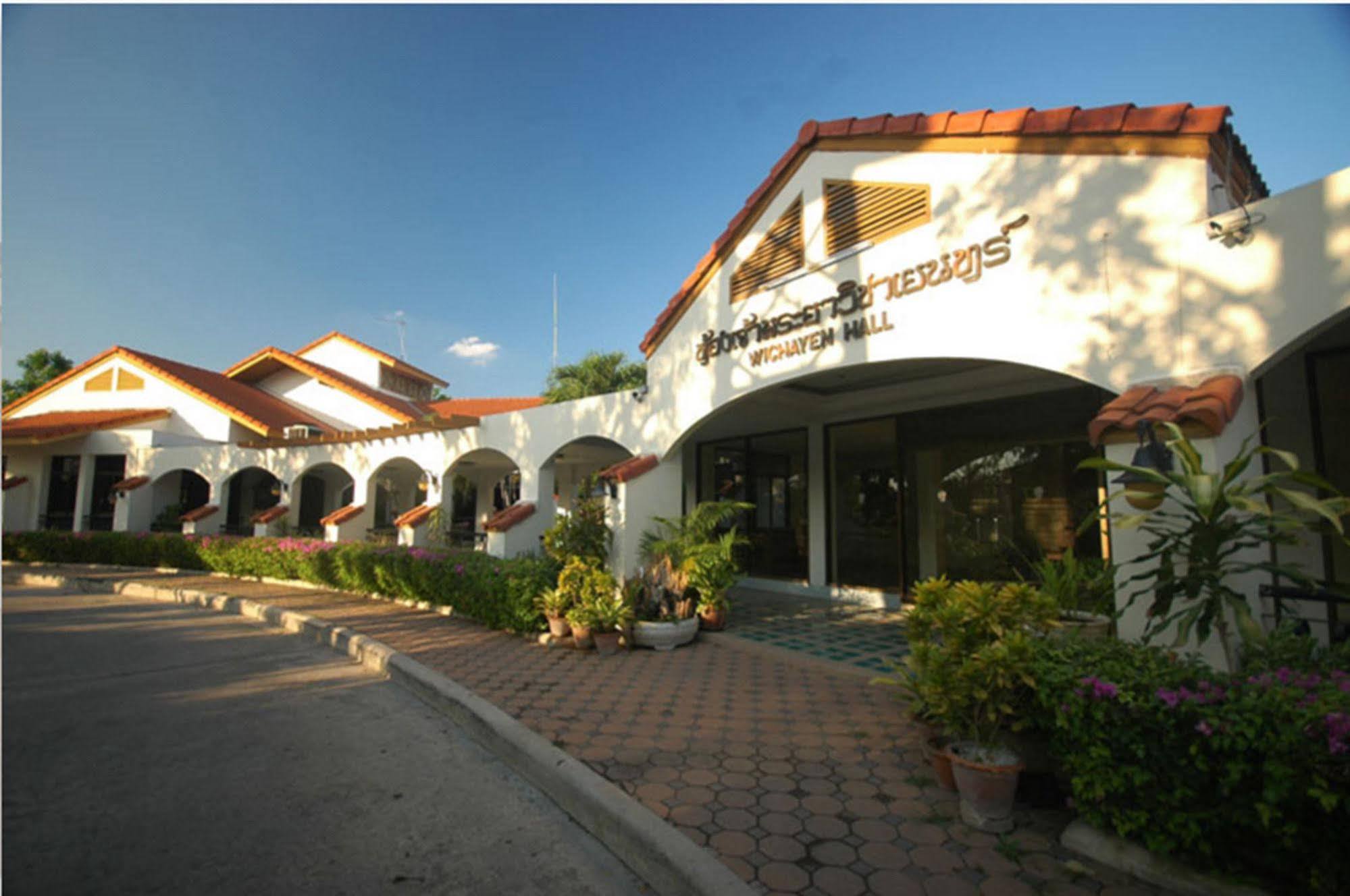 Dad D Resort By Lopburi Inn Resort Εξωτερικό φωτογραφία